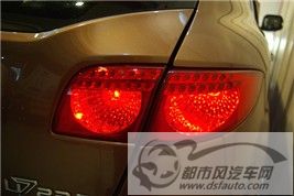 點擊瀏覽下一頁