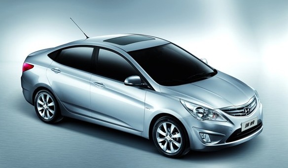 北京現代 瑞納 1.4 GL MT 2010款