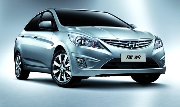 北京現代 瑞納 1.4 GS AT 2010款