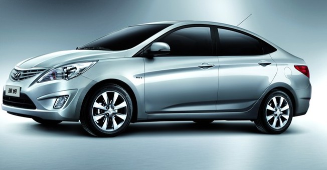 北京現代 瑞納 1.4 GT AT 2010款