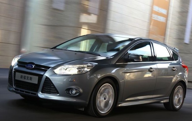 長安福特 ?？怂箖蓭?1.6L 手動 舒適型 2012款