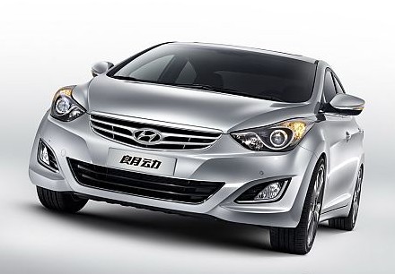 北京現代 朗動 1.8L 手動 尊貴型 2012款